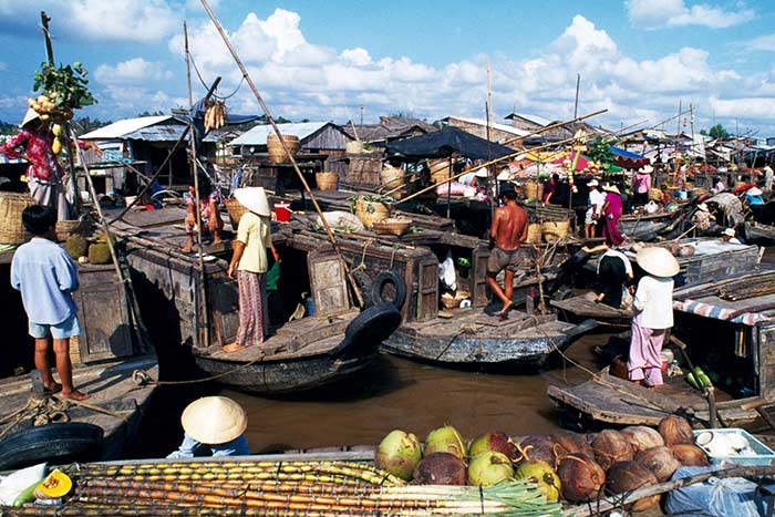 6 idees explorer delta du mekong marches flottants